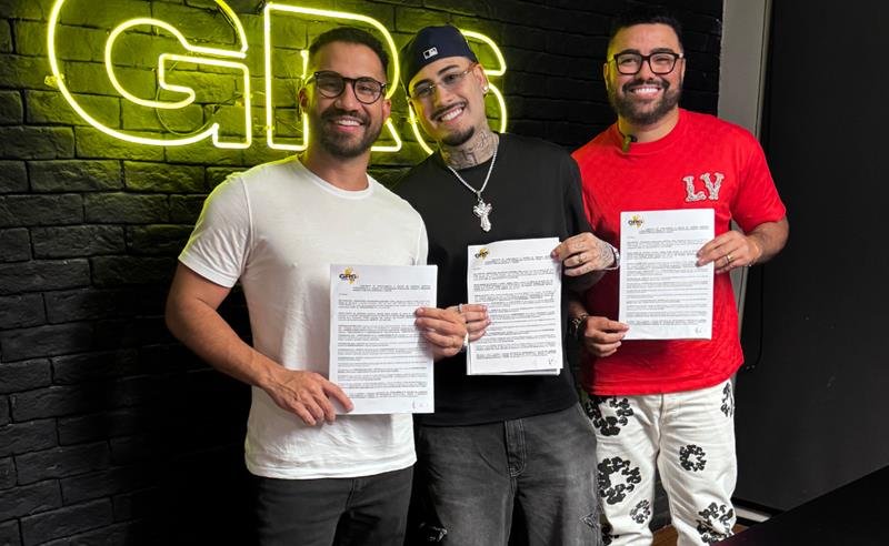 MC Kevinho assina contrato com a GR6 e KondZilla Nova Era, iniciando nova fase na carreira