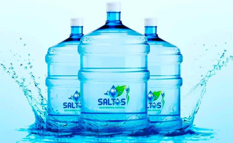 Clair Da Silveira Savino e a expansão da Água Mineral Natural Saltos no mercado paraguaio