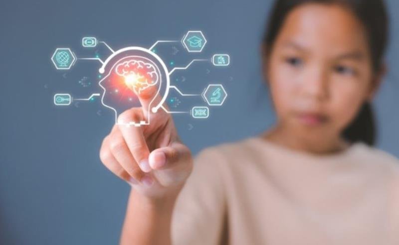 Inteligência Artificial na educação exige formação crítica e preparo dos estudantes para o futuro